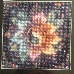 Yin Yang Lotus Diamond Painting - Multicolor